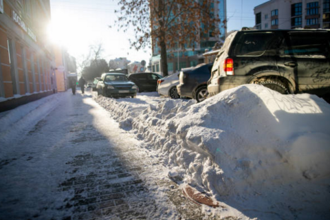 Європа переживає транспортний хаос через похолодання і снігопади