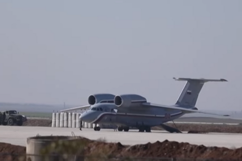 Росія виводить війська з аеропорту на північному сході Сирії, повідомляють джерела (ВІДЕО)