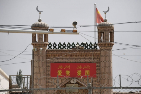 Уйгурских женщин в китайских «лагерях перевоспитания» подвергают сексуальному насилию