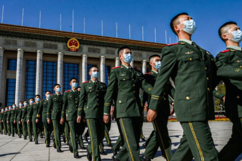 Китай намагається підірвати демократію, підкуповуючи американську еліту