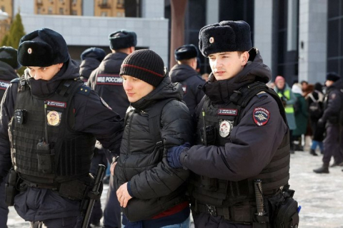 В Москві затримали журналістів під час акції протесту солдатських дружин