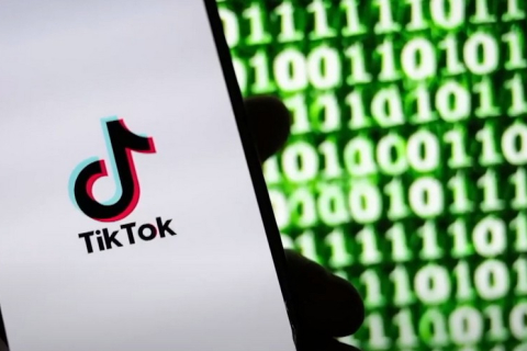 TikTok видаляє музику Тейлор Свіфт, Дрейка та інших (ВІДЕО)