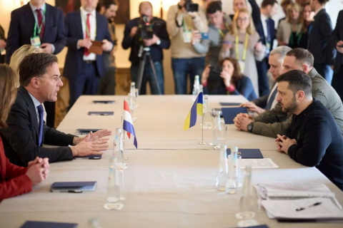 Європа намагається вплинути на прихильників Трампа в питанні НАТО і допомоги Україні