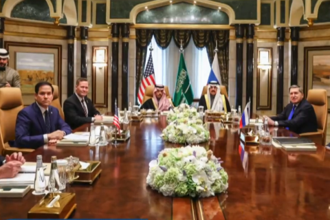 Представники США і Росії ведуть переговори про припинення війни в Україні (ВІДЕО)