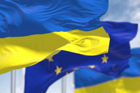 Дипломатическая служба ЕС предлагает план по увеличению поставок оружия в Украину