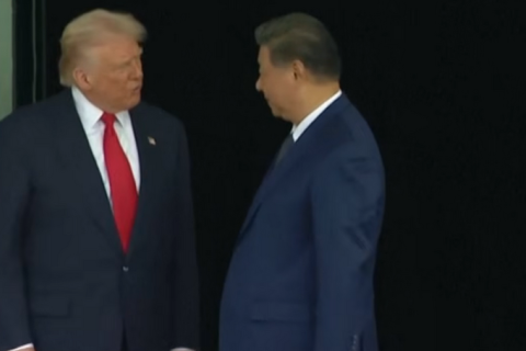 Пекін може різко збільшити імпорт американської сої після розмови Трампа із Сі (ВІДЕО)