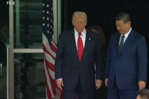 Трамп обещает принять решение о продаже оружия Тайваню до поездки в Китай