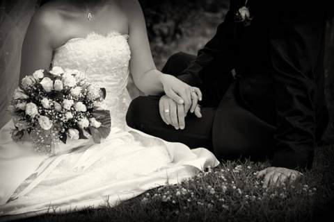 Збереження магії весільного дня: від цифрових файлів до сімейної реліквії