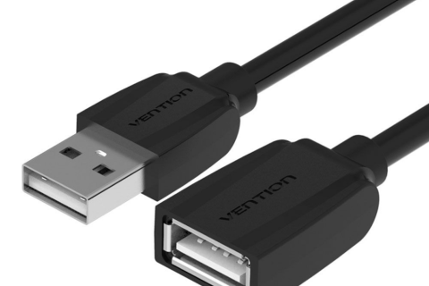 USB и AUX: в чём преимущества и недостатки подключения через разъёмы обеих типов?