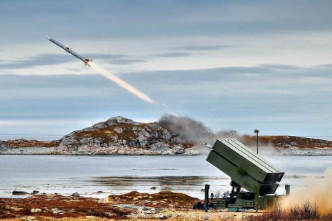 Зеленский призывает обеспечить мобильными системами ПВО и ракетами