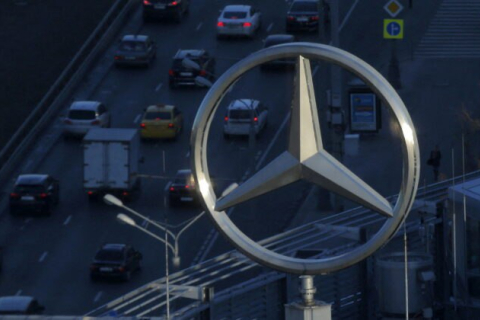 2 млрд евро в активах Mercedes-Benz может перейти России