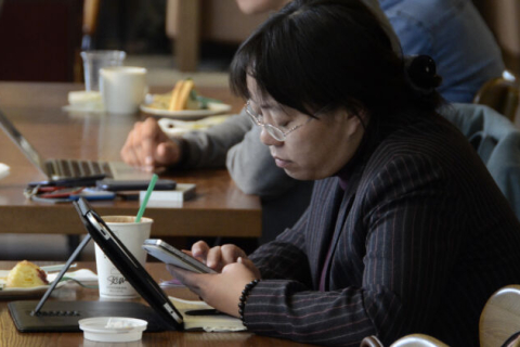 КПК усиливает контроль за блогерами в Интернете