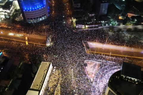 Ізраїль: тисячі людей протестують проти перегляду судової системи (ВІДЕО)