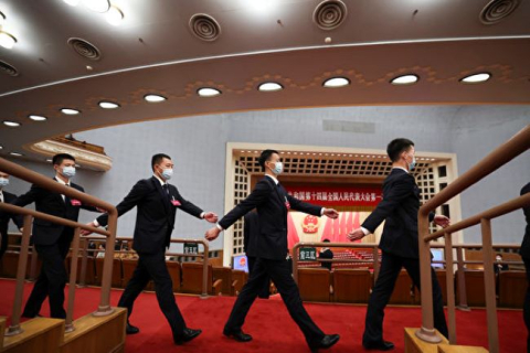 Компартія Китаю запроваджує поклоніння собі як у церкві (ВІДЕО)