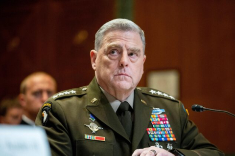 Китай випереджає збройні сили США «тривожними» темпами: генерал Міллі (ВІДЕО)