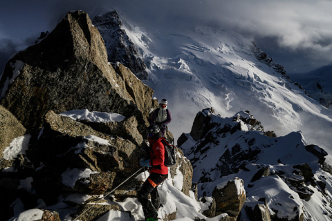 Раненый альпинист и его проводник были спасены после пяти ночей в горах Колумбии