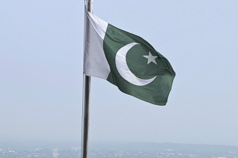 Суд у Пакистані засудив студента до страти, а підлітка — до довічного ув'язнення