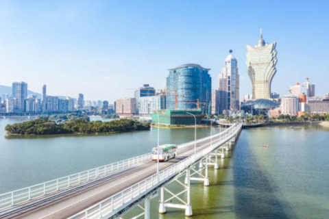 Макао, находящийся под управлением Китая, одобрил закон о национальной безопасности, разрешающий проведение закрытых судебных заседаний