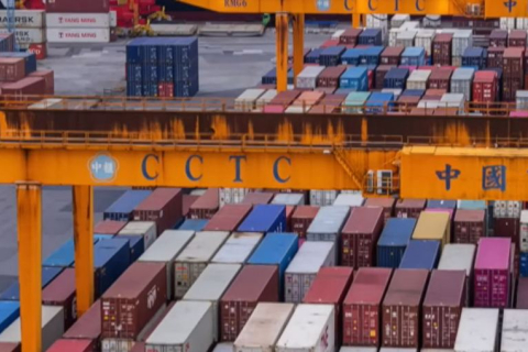 Пекін вживає заходів у відповідь на можливе підвищення американських мит (ВІДЕО)