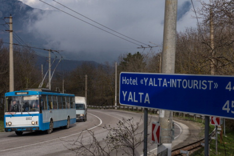 С Крымом восстановлено автобусное сообщение