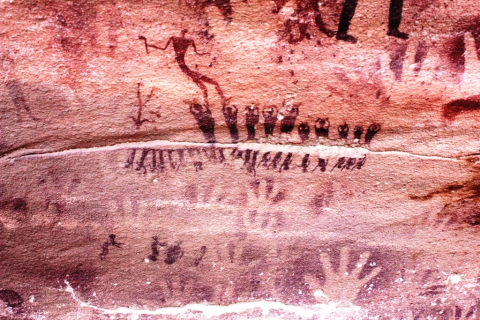 Що хотіли сказати стародавні африканці на малюнках печер