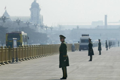 Експерт вважає, що комуністичний Китай потрібно ізолювати