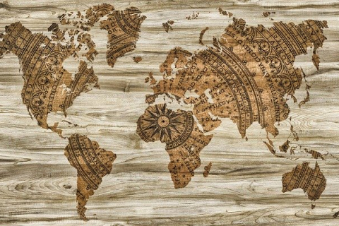 Настенная карта мира в качестве украшения