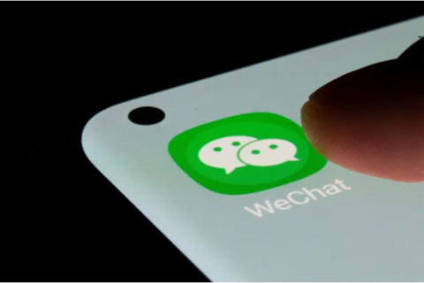 Китайское приложение WeChat подрывает демократию за рубежом: эксперт