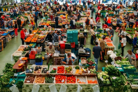 Правительство Португалии временно отменяет НДС на основные продукты питания