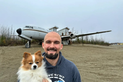 Льотчик з Аляски з трьох 3 старих літаків зробив розкішне житло (ФОТО+ВІДЕО)