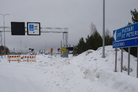 Фінляндія продовжила закриття кордону з Росією на невизначений термін
