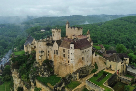 Замок Бейнак: французький замок, що зберігся на віки (ФОТО)