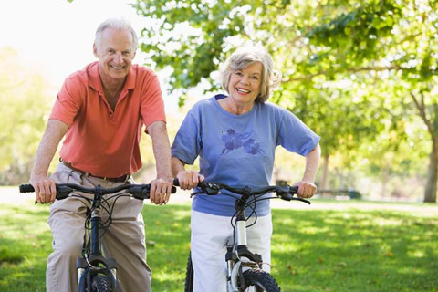 Фізичні вправи подовжать життя літніх людей