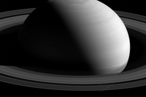 NASA показало, как выглядят кольца Сатурна