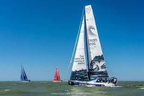 Во время парусной регаты Volvo Ocean Race соберут частицы океанического пластика