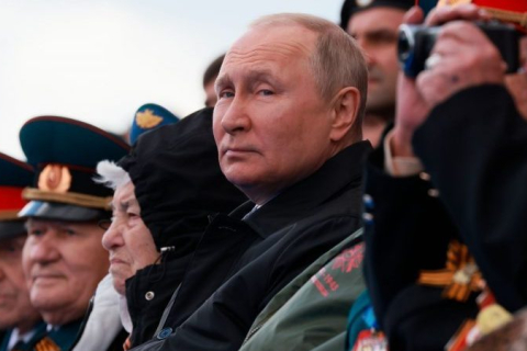 Путинский парад в День Победы обошелся без самолетов
