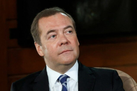 Медведев и Володин раскритиковали помощь США Украине