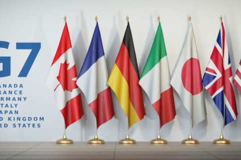Страны G7 рассматривают возможность для российских олигархов откупиться от санкций  