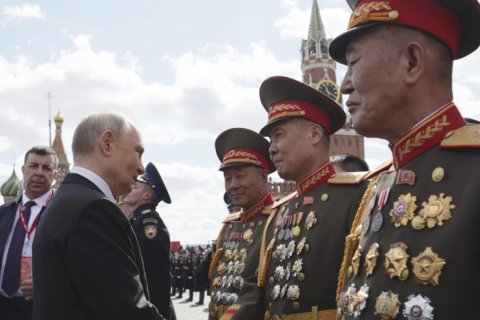 РФ та Північну Корею звинувачують у грубому порушенні санкцій ООН у військових угодах (ВІДЕО)