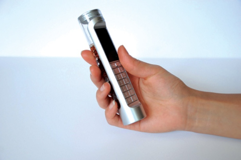Розроблено телефон, що заряджається від «Кока-коли»