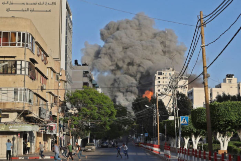 Израиль нанес авиаудары по ХАМАС, нарушив режим прекращения огня