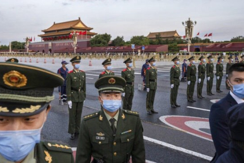 Пекин предлагает деньги за каждое сообщение о "нарушении национальной безопасности"