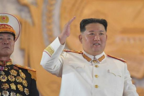 "Загадочная" вспышка инфекции в Северной Корее. Ким Чен Ын похвастался тем, что помог 800 семьям