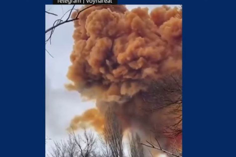 Над Сєвєродонецьком після вибуху на хімічному заводі зависла токсична хмара 
