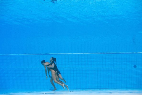 Тренер врятувала плавчиню від утоплення на чемпіонаті світу