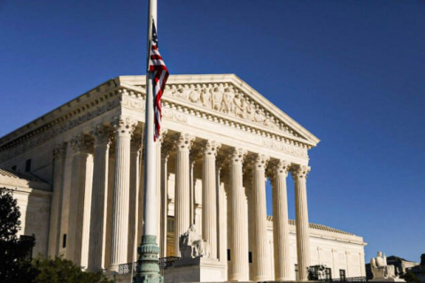 23 генеральні прокурори звернулися до Конституційного суду США на підтримку віросповідання