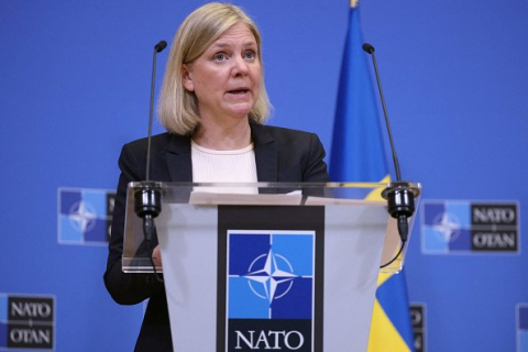 НАТО: Стокгольм надеется убедить Эрдогана снять вето в Мадриде