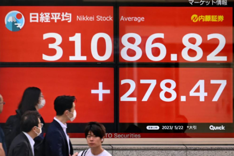 Японія виходить із 30-річної економічної кризи (ВІДЕО)