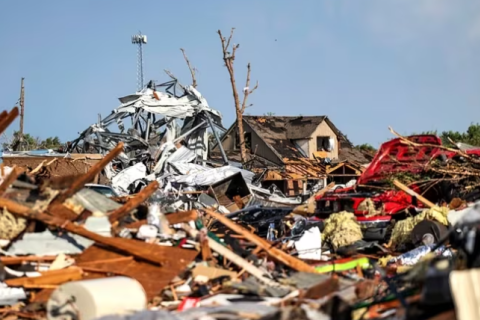 Урагани і торнадо вбили щонайменше п'ятьох людей на півдні США (ВІДЕО)