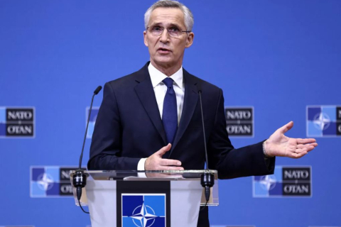 Члени НАТО схиляються до того, щоб залишити на посаді Столтенберга
